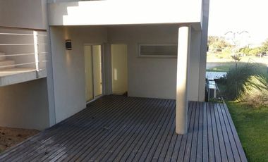 Departamento en venta - 1 dormitorio 1 baño - 56mts2 - Villa Gesell