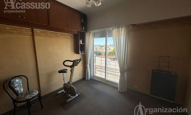 VENTA Excelente Departamento - San Isidro Centro