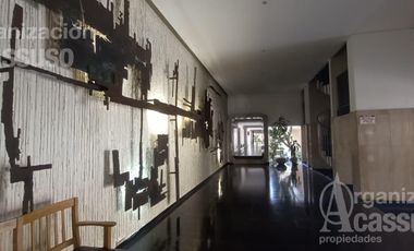 VENTA Excelente Departamento - San Isidro Centro