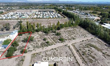 Oportunidad - Av. Los Sauces a mts de Dean Funes
