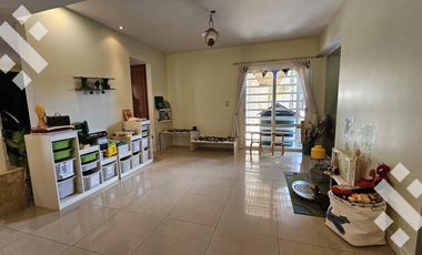 Casa 5 dormitorios - Jardines del Rey