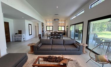 Vente - Casa - Haras El Malacate  Club de Campo - Exaltación de la Cruz