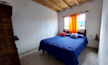 Casa en venta - 4 Dormitorios 3 Baños - Cochera - 405Mts2 - Mar Chiquita