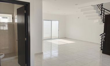 CASA ITACA MODIFICADA DE ENTREGA INMEDIATA en Fraccionamiento Itaca