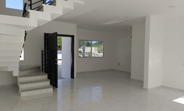 CASA ITACA MODIFICADA DE ENTREGA INMEDIATA en Fraccionamiento Itaca