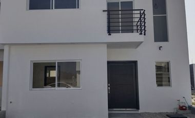 CASA ITACA MODIFICADA DE ENTREGA INMEDIATA en Fraccionamiento Itaca