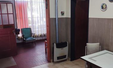 VENTA Casa ideal 2 Flias  VILLA BALLESTER