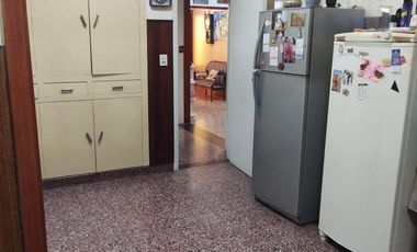 VENTA Casa ideal 2 Flias  VILLA BALLESTER