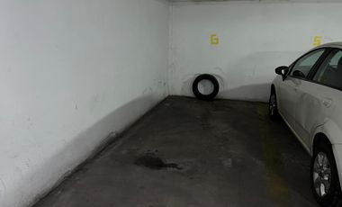 Cochera en venta en zona Rio
