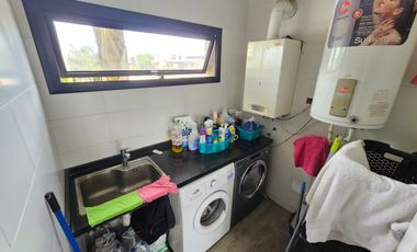 Casa en Círculo Hebreo