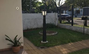 Casa - Llavallol
