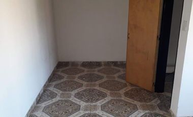 Dúplex en venta - 3 dormitorios 3 baño - Cochera - 135mts2 - Melchor Romero