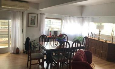 Departamento en venta - 3 Dormitorios 2 Baños - Cochera - 133Mts2 - Florida, Vicente López