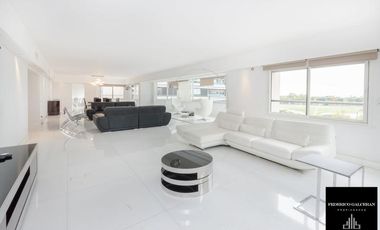 Av del LIBERTADOR 4444 - 4 SUITES - 4 COCHERAS - RECICLADO