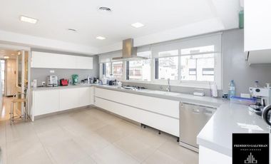 Av del LIBERTADOR 4444 - 4 SUITES - 4 COCHERAS - RECICLADO