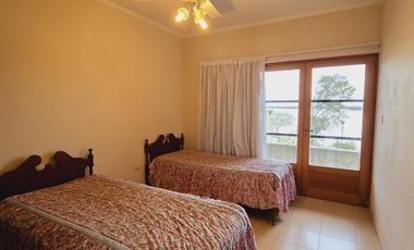 Casa frente al Río en venta - Sauce Viejo