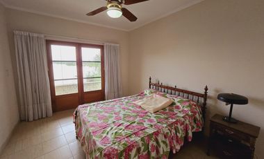 Casa frente al Río en venta - Sauce Viejo