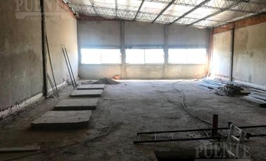 Excelente Local - Canning sobre la Ruta 52 - Venta con Inquilinos dentro hasta fines del 2026