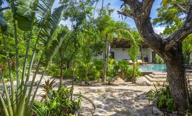 Propiedad con 15 habitaciones en Venta