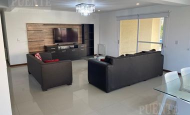 Casa - Barrio Santa Juana - Venta