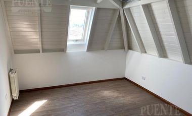 Casa - Barrio Santa Juana - Venta