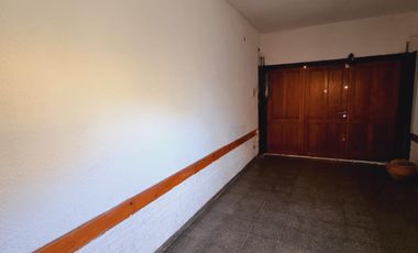 Venta. Casa 3 dormitorios. San Luis, Pje. Laprida N°464