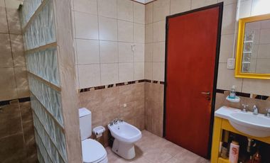 Venta. Casa 3 dormitorios. San Luis, Pje. Laprida N°464