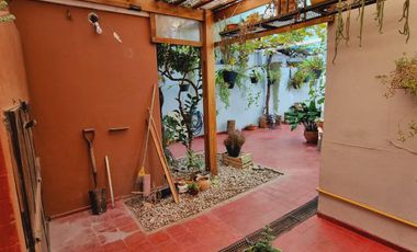 Venta. Casa 3 dormitorios. San Luis, Pje. Laprida N°464