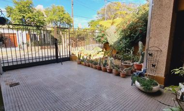 Venta. Casa 3 dormitorios. San Luis, Pje. Laprida N°464