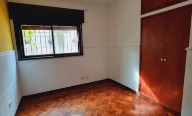 Venta. Casa 3 dormitorios. San Luis, Pje. Laprida N°464