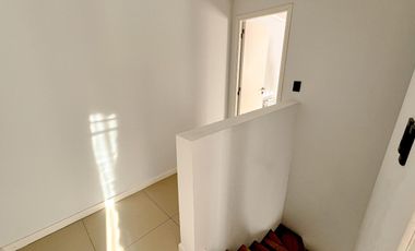 VENTA | CASA | 5  AMB CON PILETA|  ACANTILADOS
