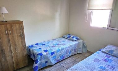 Casa en venta - 2 dormitorios 1 baño - 70mts2 - La Lucila Del Mar