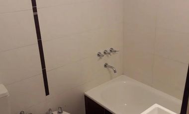 Departamento en venta - 2 dormitorios 1 baño - 65mts2 - Avellaneda