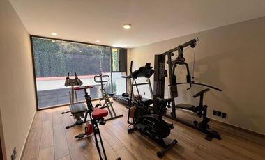 CASA DE LUJO REMODELADA EN VENTA