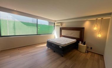 CASA DE LUJO REMODELADA EN VENTA