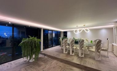 CASA DE LUJO REMODELADA EN VENTA