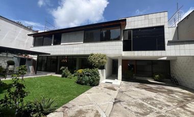 CASA DE LUJO REMODELADA EN VENTA