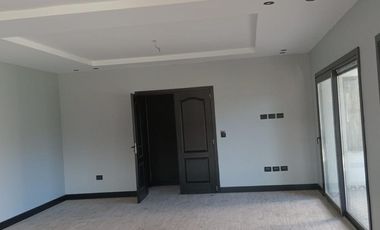 Casa en venta - 3 Dormitorios 5 Baños - 690Mts2 - Mar del Plata