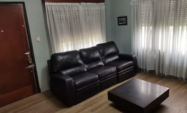 Excelente chalet ubicada en José Marmol