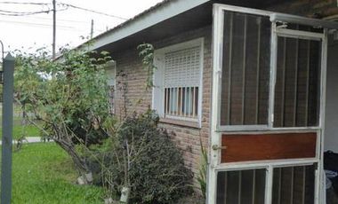 Excelente chalet ubicada en José Marmol