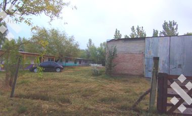Galpón en Barda Del Medio