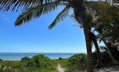 SE VENDE TERRENO EN MAHAHUAL CON 200 m EN LA PLAYA