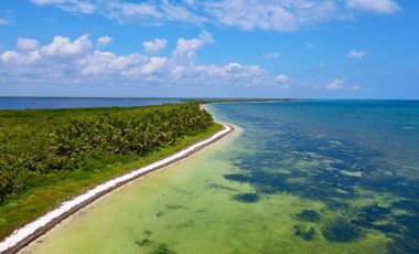 SE VENDE TERRENO EN MAHAHUAL CON 200 m EN LA PLAYA