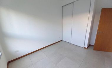 VENTA DEPARTAMENTO  2  AMBIENTES EN OLIVOS