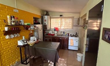 Casa en Funes