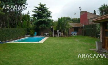Importante chalet en zona residencial - Monte Grande