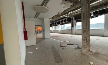 Alquiler oficina en Saavedra 1er piso (750 m2)