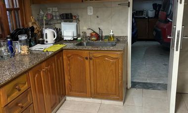 Casa 4 ambientes con detalles de categoría. Florida.