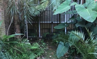 Casa 4 ambientes con detalles de categoría. Florida.