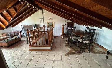 Casa 4 ambientes con detalles de categoría. Florida.